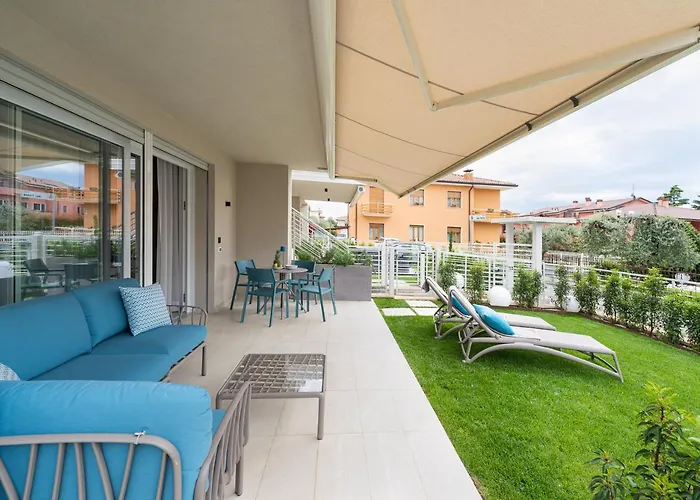 Indigo Eco Apartments